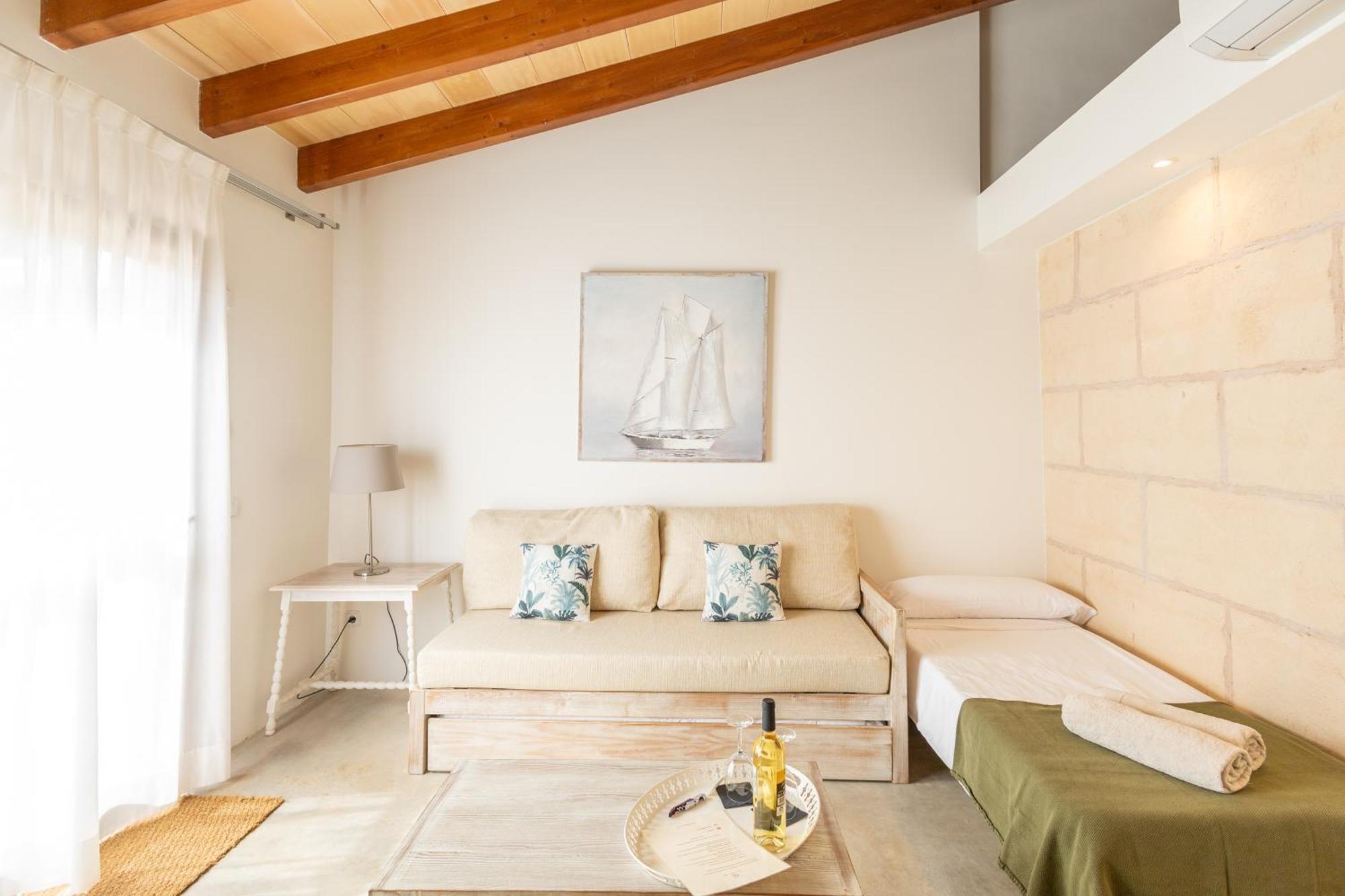 Agroturismo Can Pere Rei 손 세라 데 마리나 객실 사진